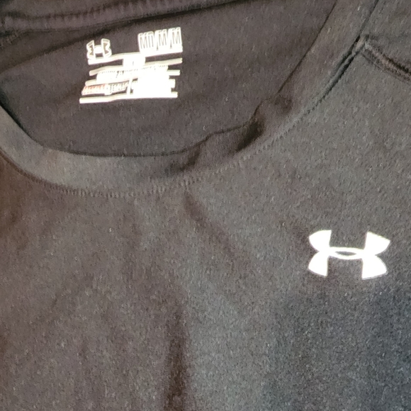 ** DONATED ** Workout T - Picture 2 of 2
